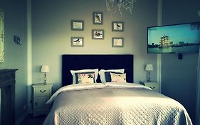 Moerk Superior Cottages